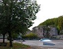 Auxonne: Medieval fortifications cum skateboard equipment